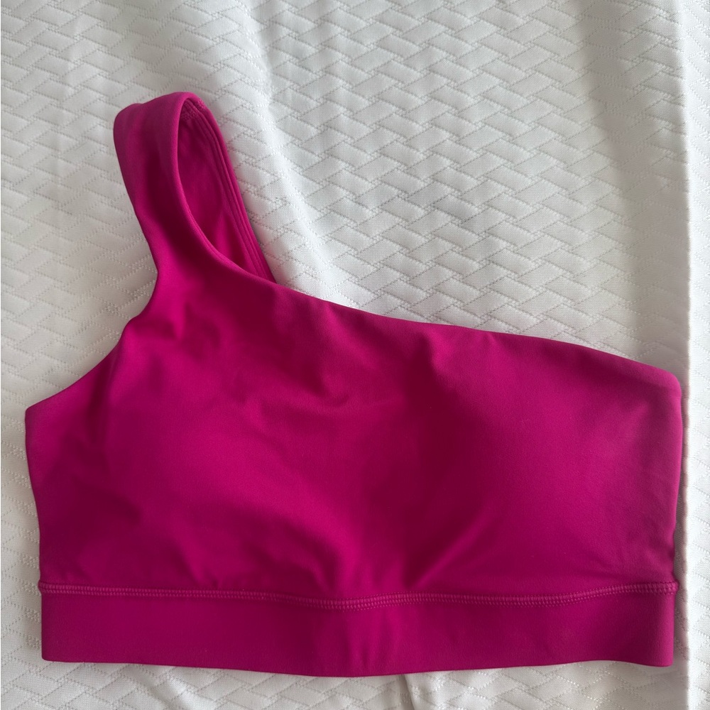 CRZ YOGA Vibrant Pink Asymmetrical Sports Bra